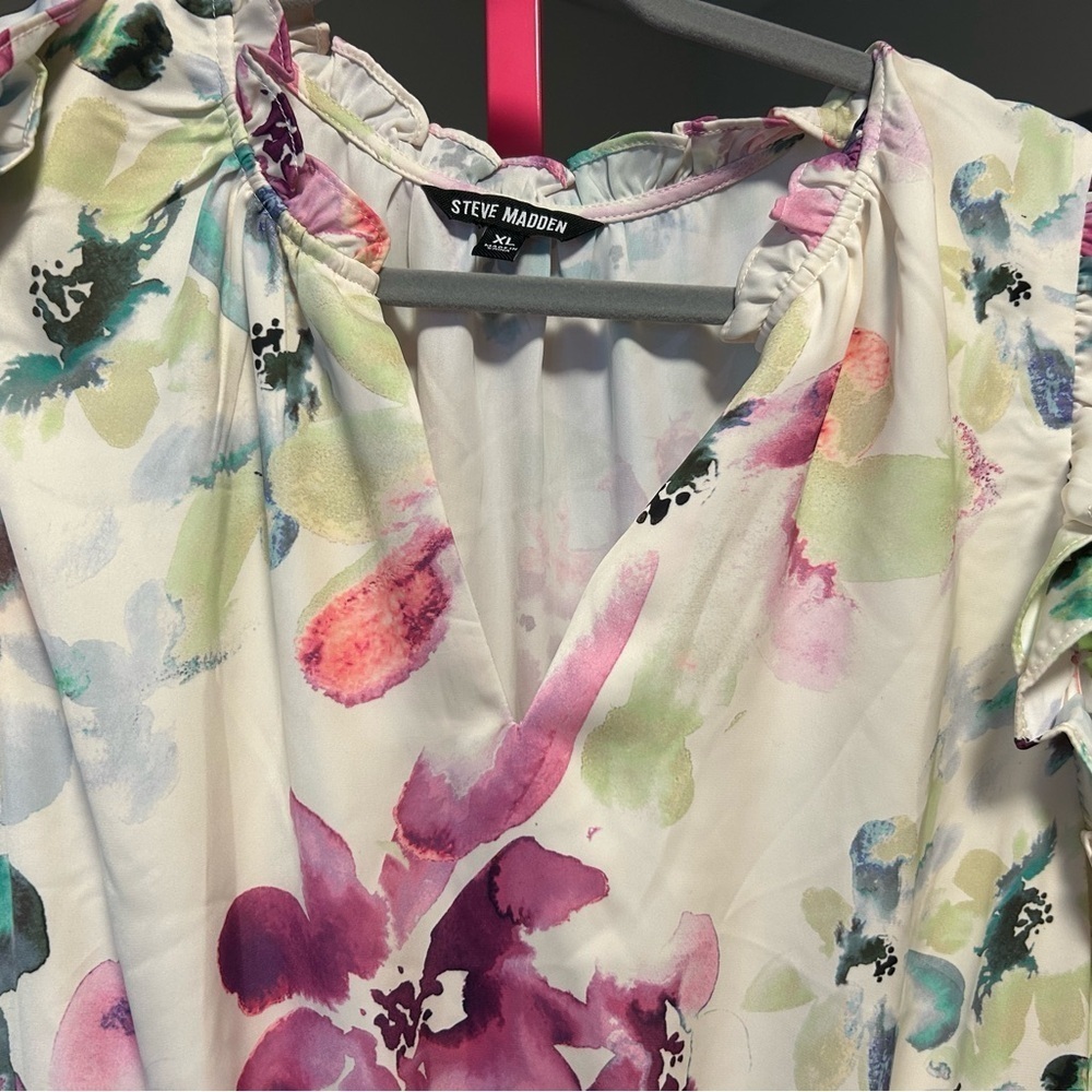 Steve Madden . Size XL EUC Floral Sleeveless Dress - Picture 4 of 5